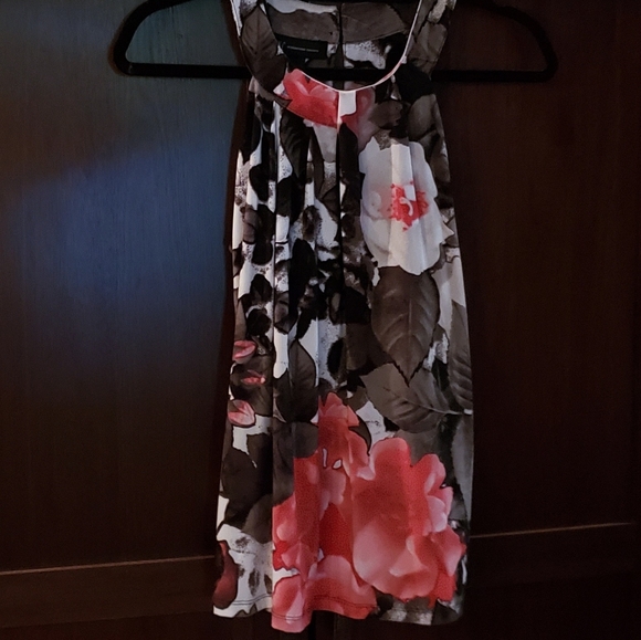 INC High Neck/Mock NeckTop Med Sleeveless - Picture 3 of 8